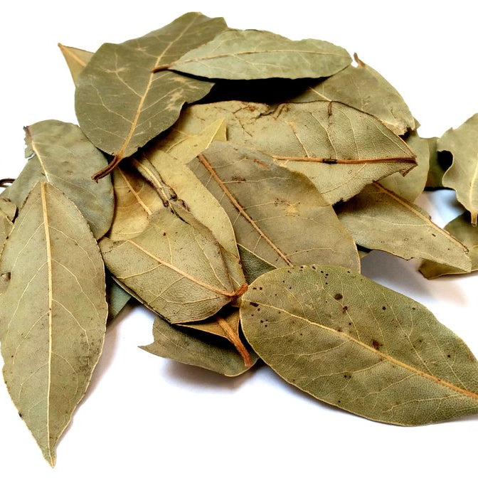 Dried bay leaves