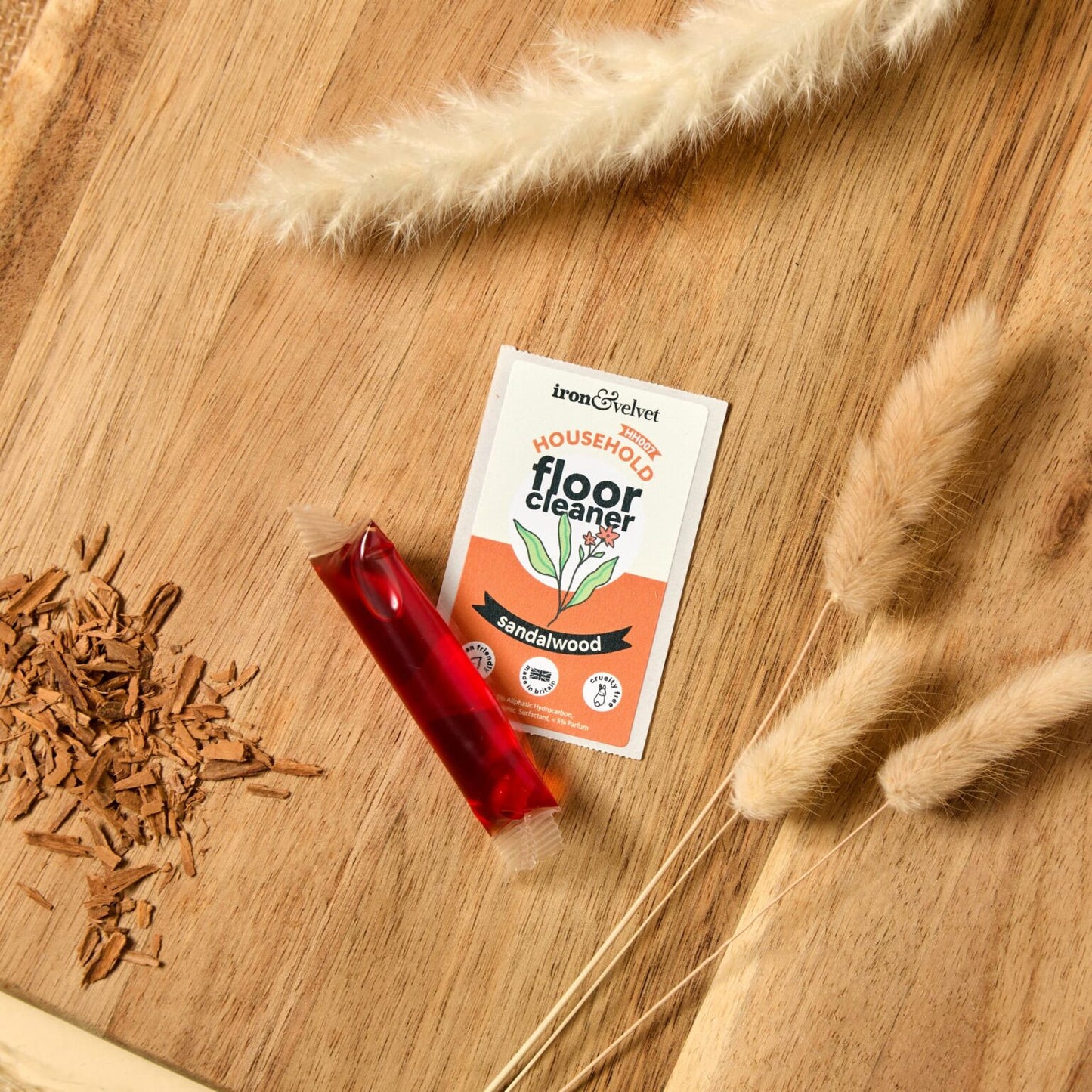 Iron and Velvet Plastic-Free Cleaning Sachets